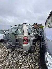 2006 Jeep CHEROKEE