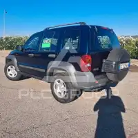 2006 Jeep CHEROKEE