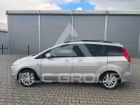 2006 Mazda 5