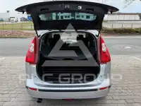 2006 Mazda 5