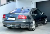 2006 Audi S8