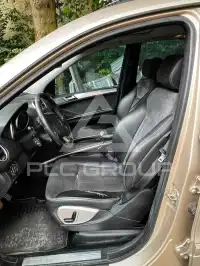 2006 Mercedes Benz 320