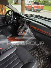 2006 Mercedes Benz R 320