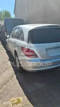 2006 Mercedes Benz R 320