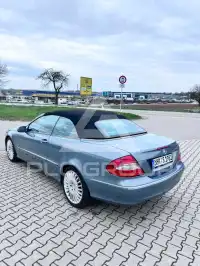2006 Mercedes Benz CLK 320