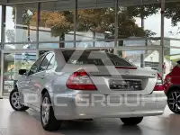 2006 Mercedes Benz E 200