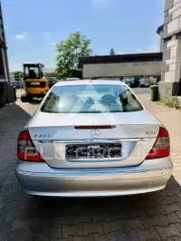 2006 Mercedes Benz E 220