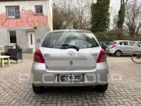 2006 Toyota YARIS