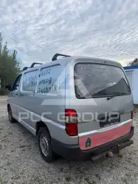 2006 Toyota Hiace