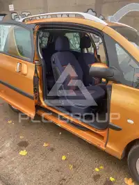 2006 Peugeot 1007