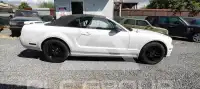 2006 Ford MUSTANG