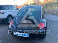 2006 Volkswagen BEETLE