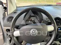 2006 Volkswagen BEETLE