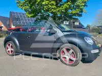 2006 Volkswagen BEETLE
