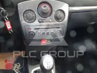 2006 Renault Clio