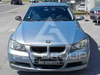 2007 BMW 318