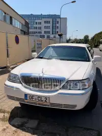 2007 Lincoln Town