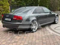 2007 Audi S8