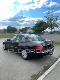 2007 Mercedes Benz E 200