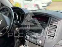 2008 Mitsubishi PAJARO