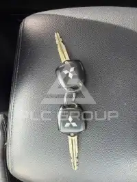 2008 Mitsubishi PAJARO