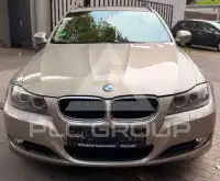 2008 BMW 320