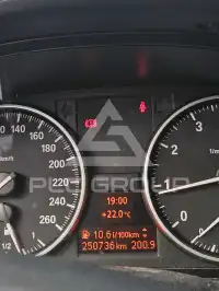 2008 BMW 320