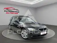 2008 BMW 320