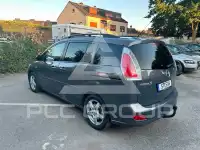 2008 Mazda 5