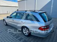 2008 Mercedes Benz E 200