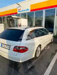 2008 Mercedes Benz E 200