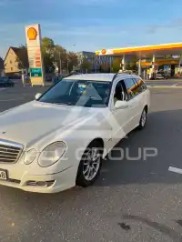 2008 Mercedes Benz E 200