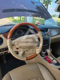2008 Mercedes Benz CLS 320