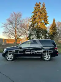 2010 Mercedes Benz GL 320