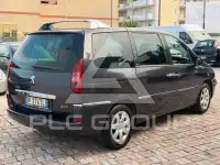 2008 Peugeot 807