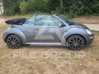 2008 Volkswagen BEETLE