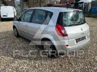 2008 Renault Scenic