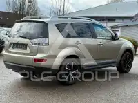 2009 Mitsubishi OUTLANDER