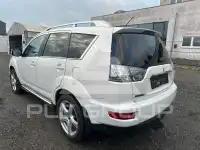 2009 Mitsubishi OUTLANDER