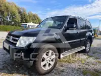 2009 Mitsubishi PAJARO
