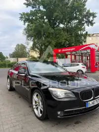2009 BMW 740