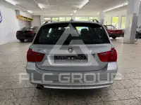 2009 BMW 320