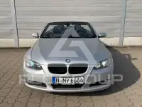 2009 BMW 320