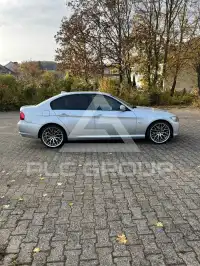 2009 BMW 320