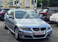2009 BMW 320