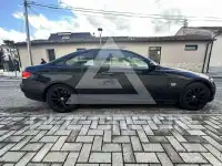 2009 BMW 320