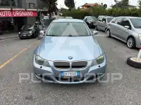 2009 BMW 320