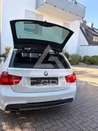 2009 BMW 320