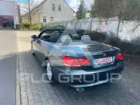 2009 BMW 320