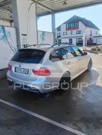 2009 BMW 320